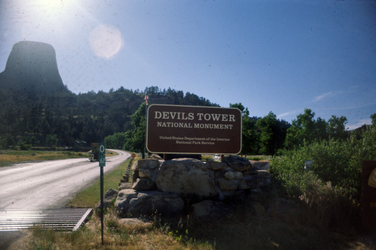 74-06-10, 01, Devils Tower, Wyoming