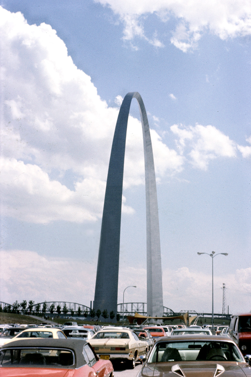 75-07-04, 013, Jefferson Nat Expansion Mem, Arch, Missouri