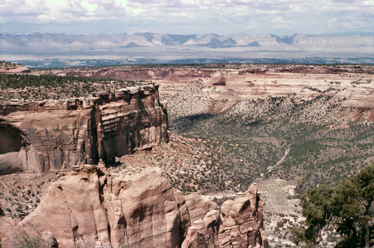 75-07-08, 016, Colorado National Monument