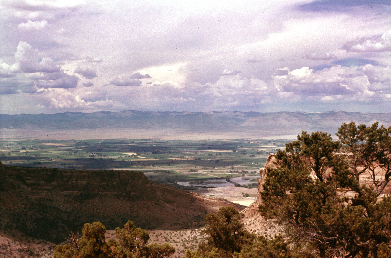 75-07-08, 021, Colorado National Monument