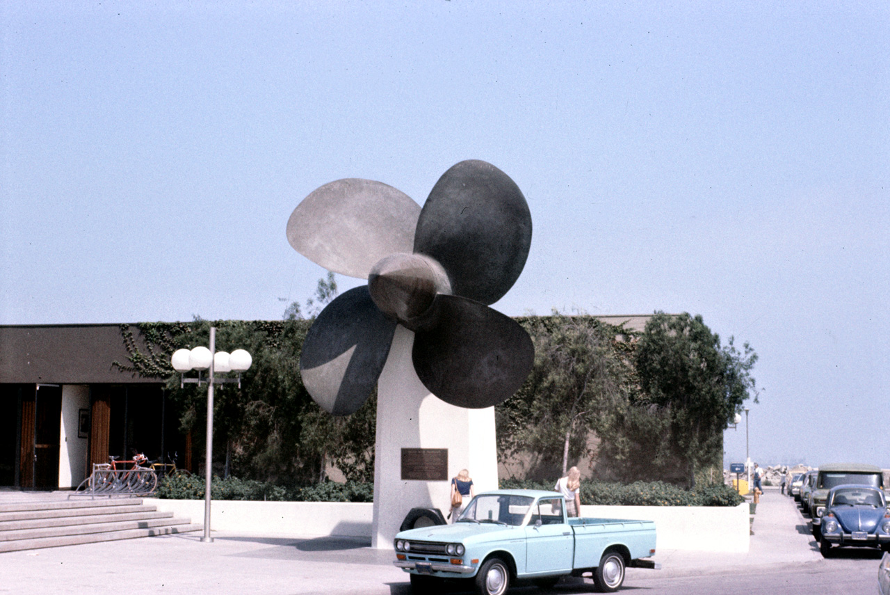 75-07-10, 002, Long Beach, Queen Mary, Calif