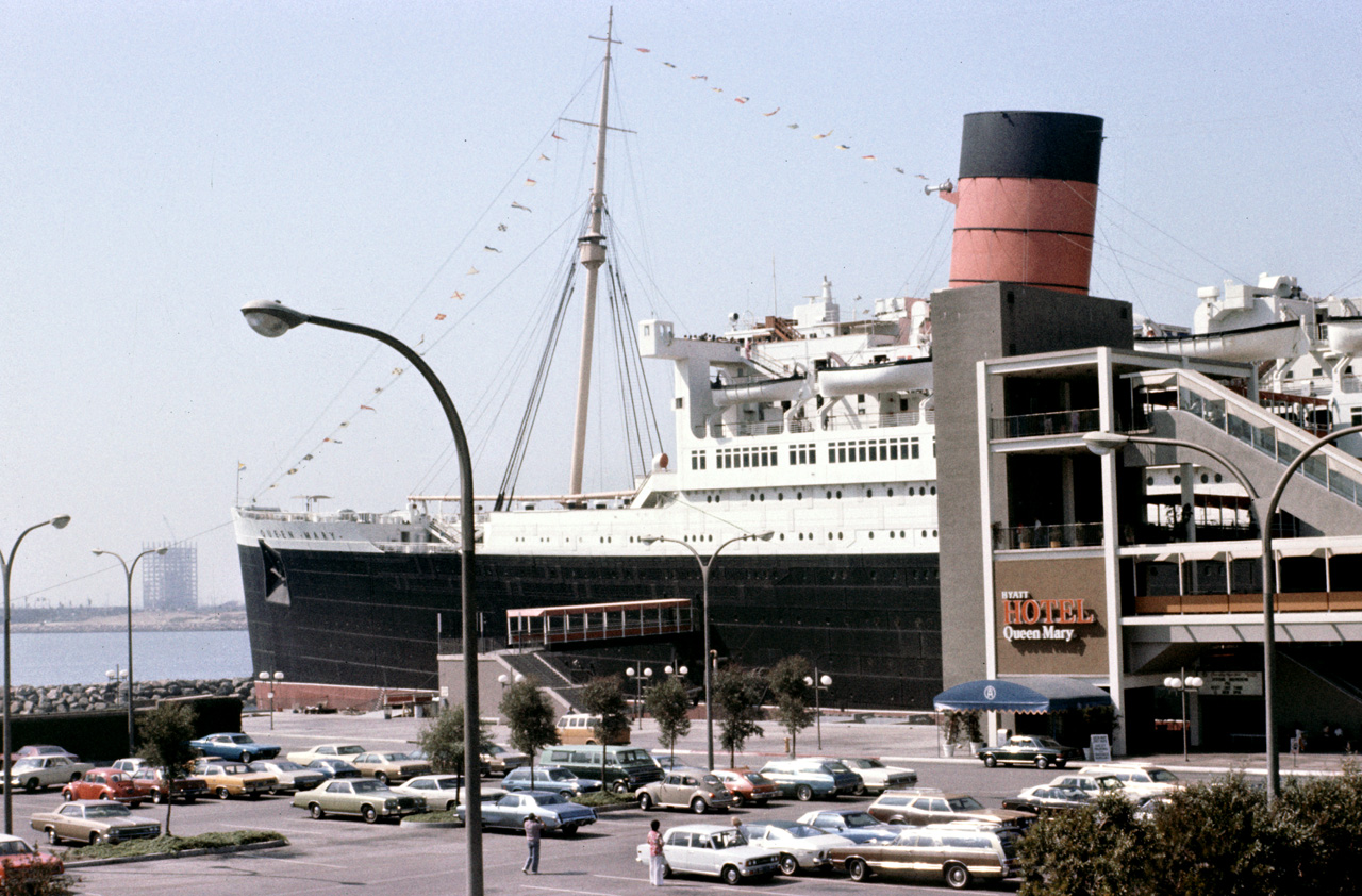 75-07-10, 003, Long Beach, Queen Mary, Calif