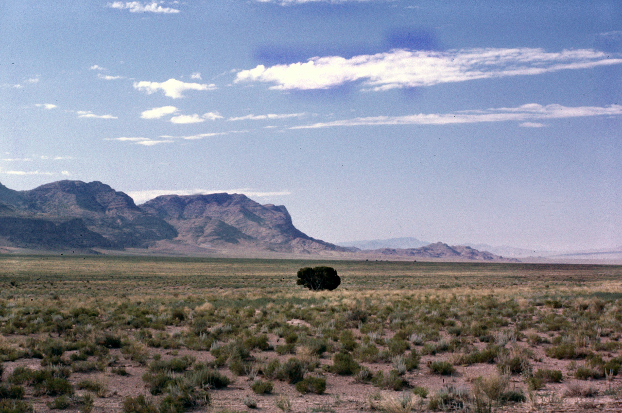 75-07-12, 012, Along Rt 6, Utah