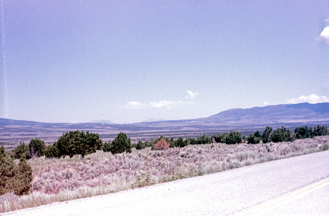 75-07-12, 019, Along Rt 6, Utah