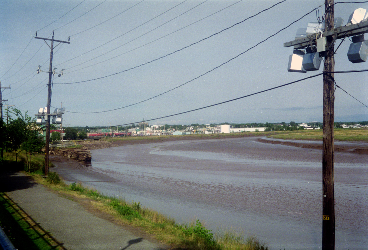 96-08-27, 25, Fundy Bay, New Brunswick, CA