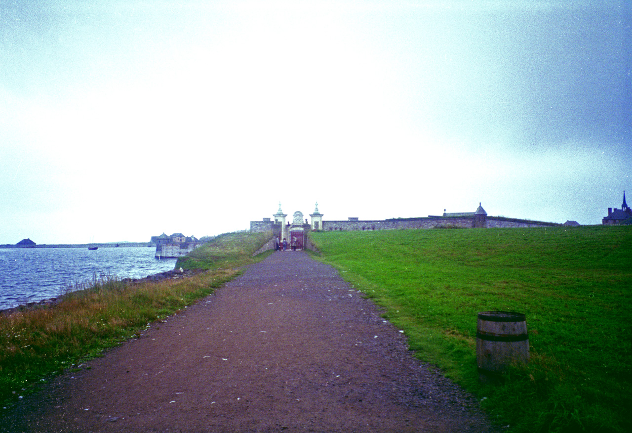 96-08-28, 01, Fortress of Louisbourg, Nova Scotia, CA