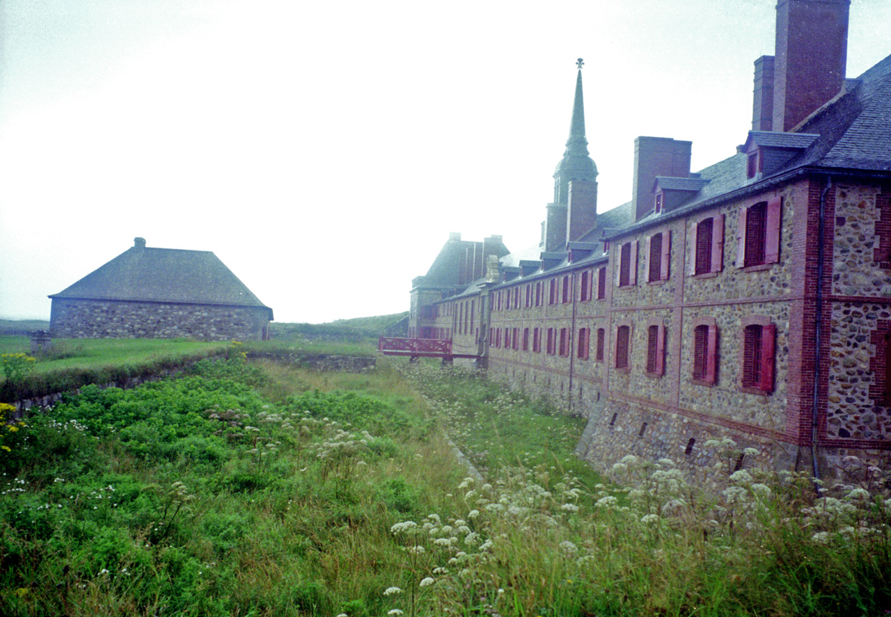 96-08-29, 03, Fortress of Louisbourg, Nova Scotia, CA