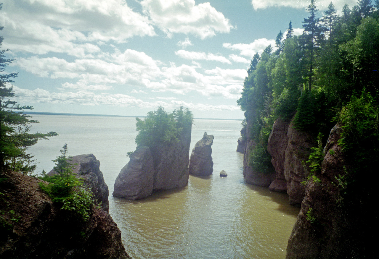 96-08-30, 19, Fundy Bay, New Brunswick, CA