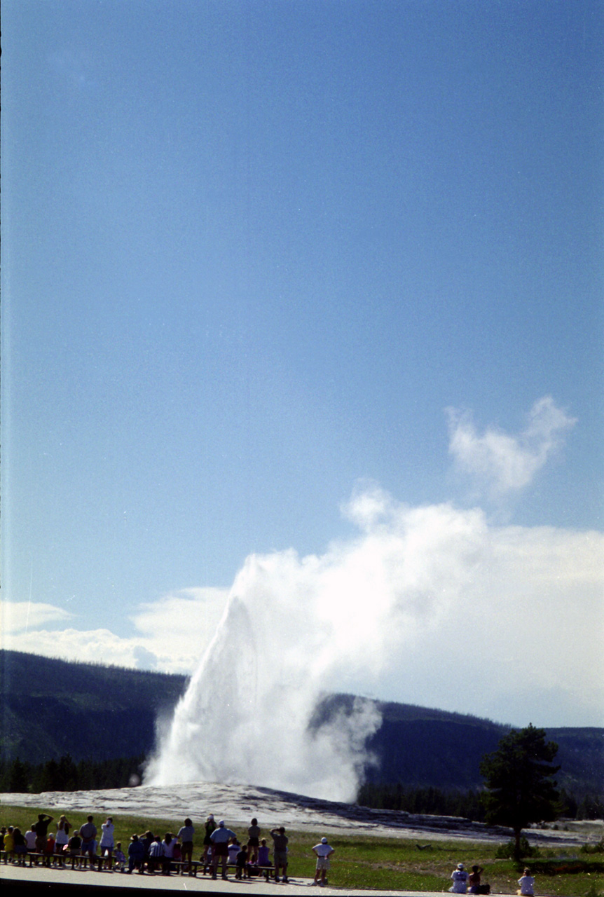 98-07-13, 44, Yellowstone Nat Park, Wyoming