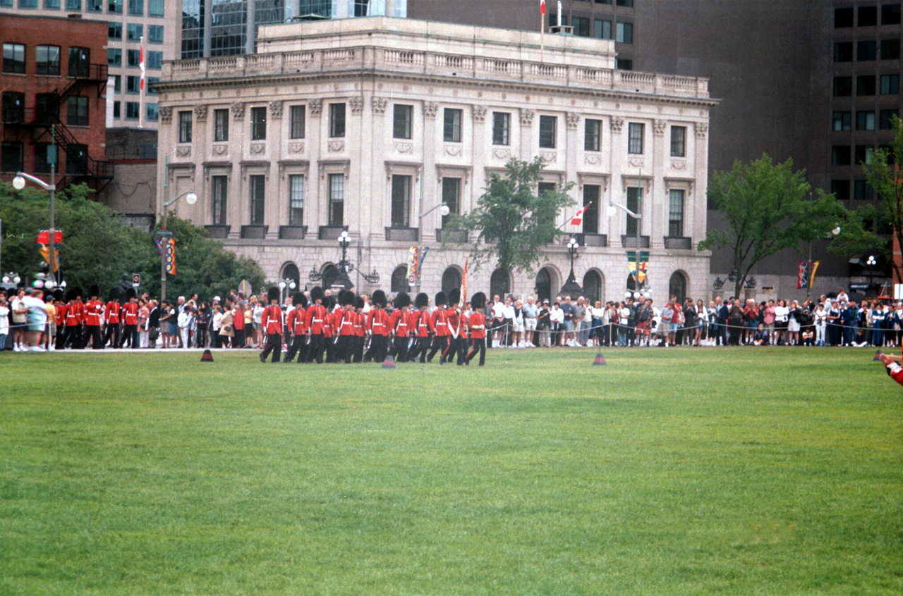 00-07-09, 16, Color Guard, Ottowa, CA