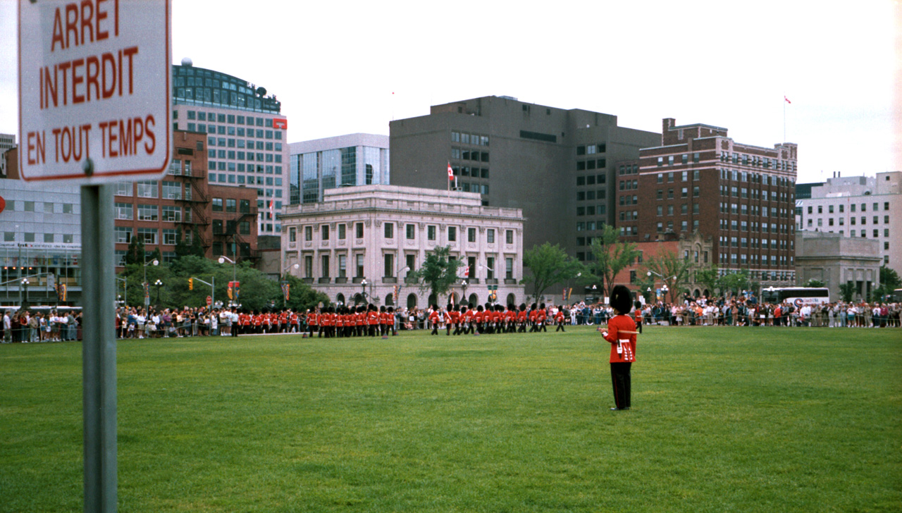 00-07-09, 17, Color Guard, Ottowa, CA