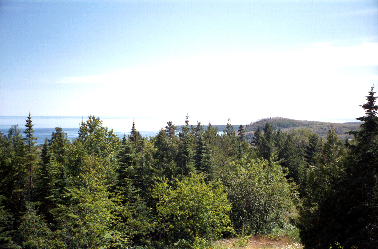 00-07-11, 40, Thunder Bay, Lake Superior, CA