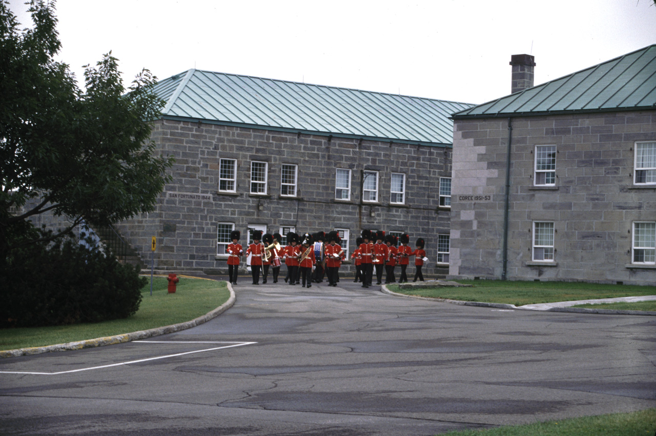 01-08-22, 060, Changing of the Guard, Citadelle, Quebec