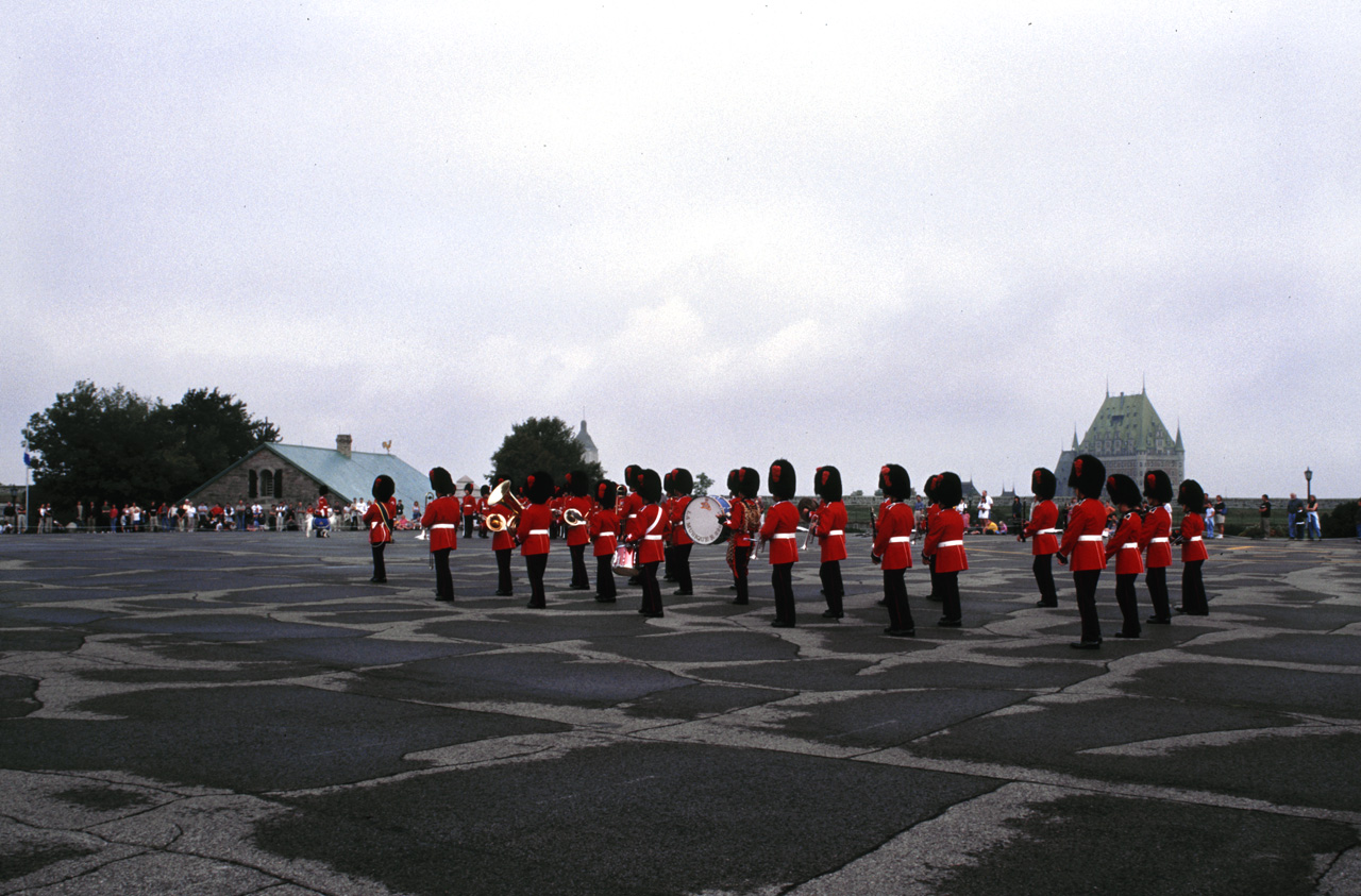 01-08-22, 064, Changing of the Guard, Citadelle, Quebec