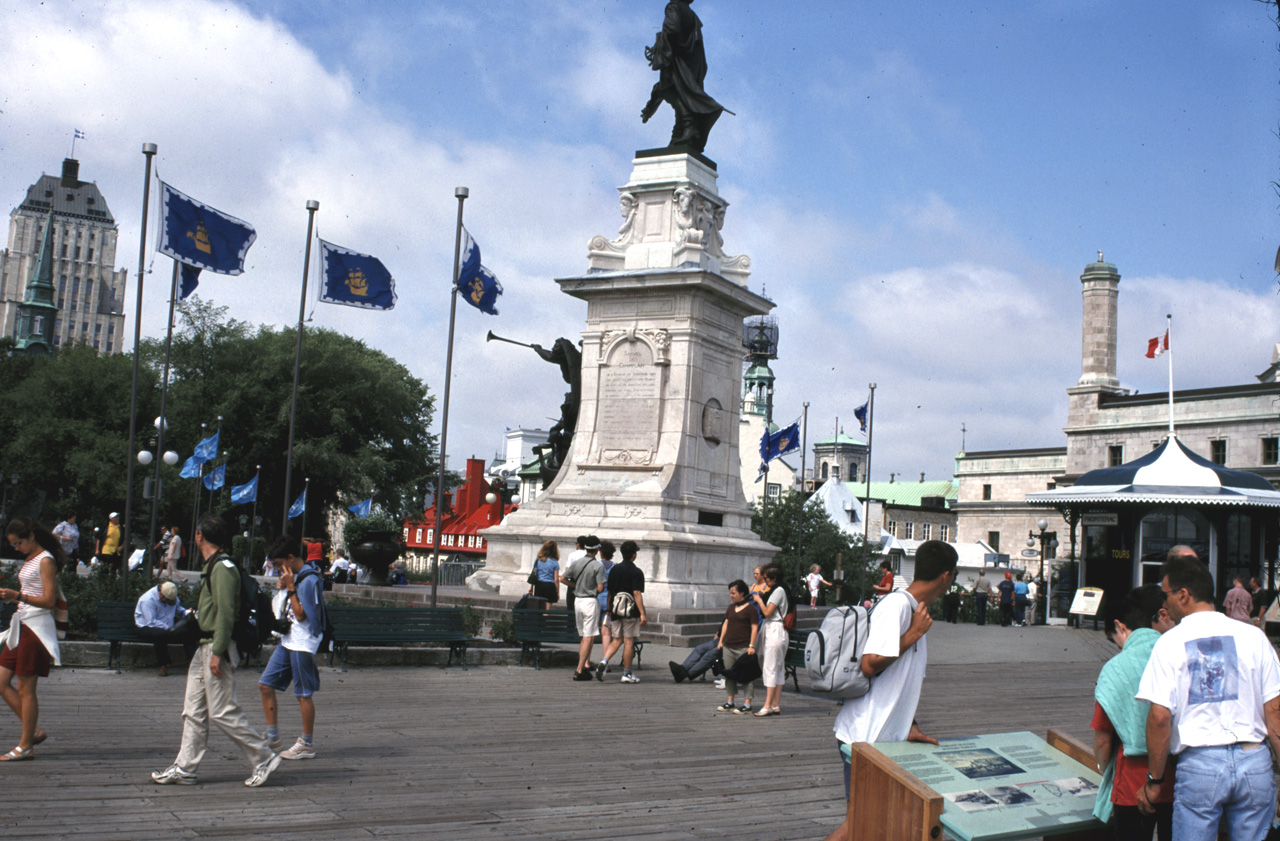 01-08-22, 098, Old Quebec City, Quebec CA