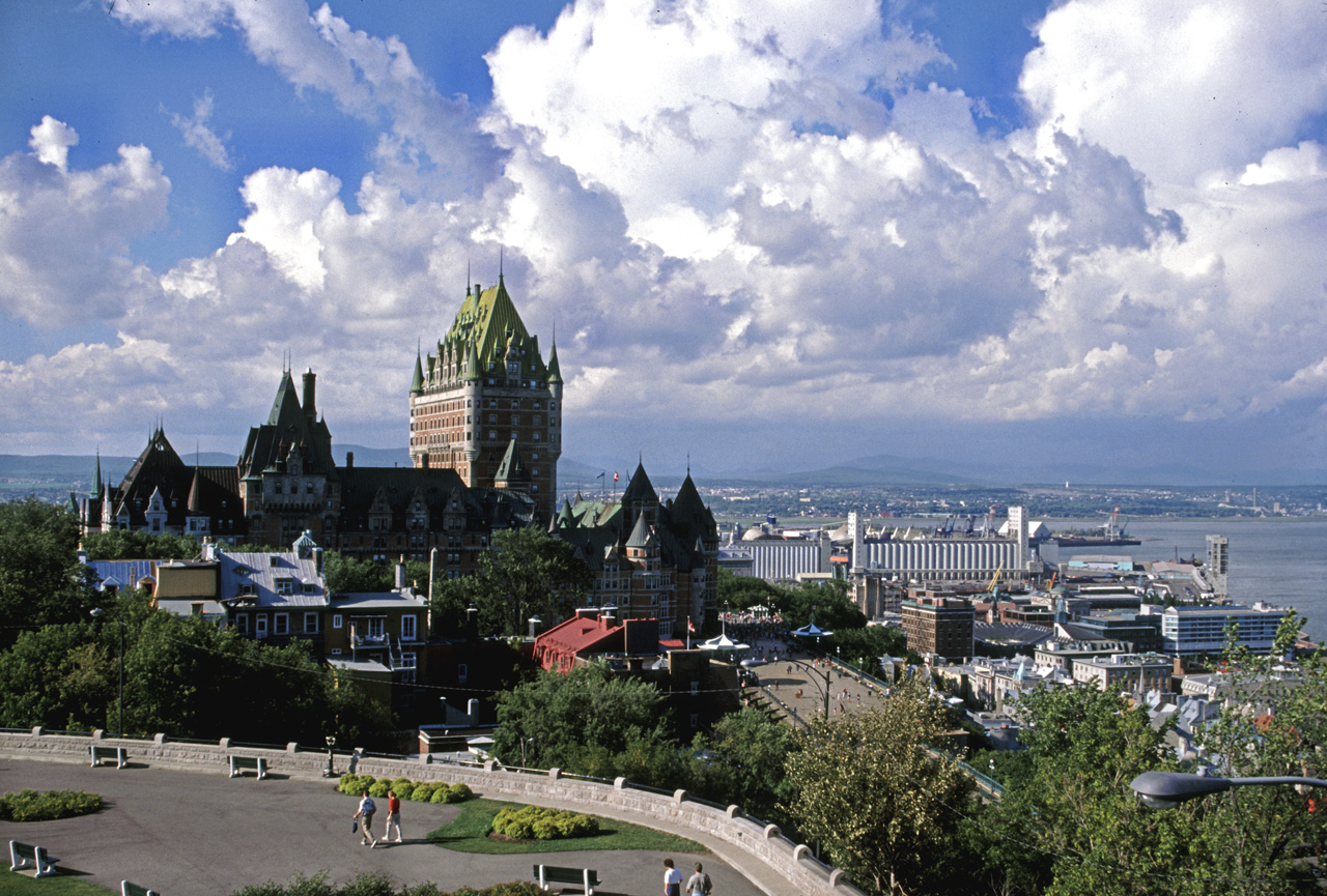 01-08-22, 136, Old City of Quebec, Quebec CA