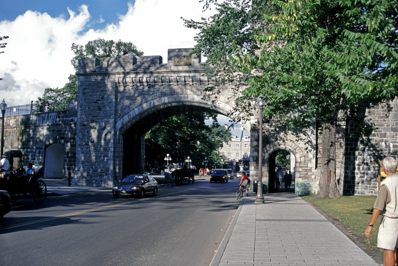 01-08-22, 140, Old City of Quebec, Quebec CA