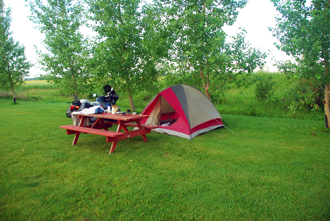 2008-07-16, 064, Campsite, Steinbach, Manitoba